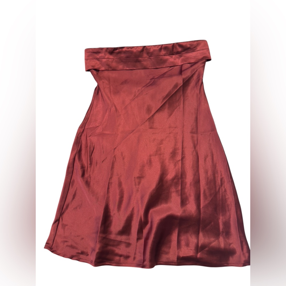 Altar’d State Elegant Strapless Satin Dress in Red - Picture 4 of 6